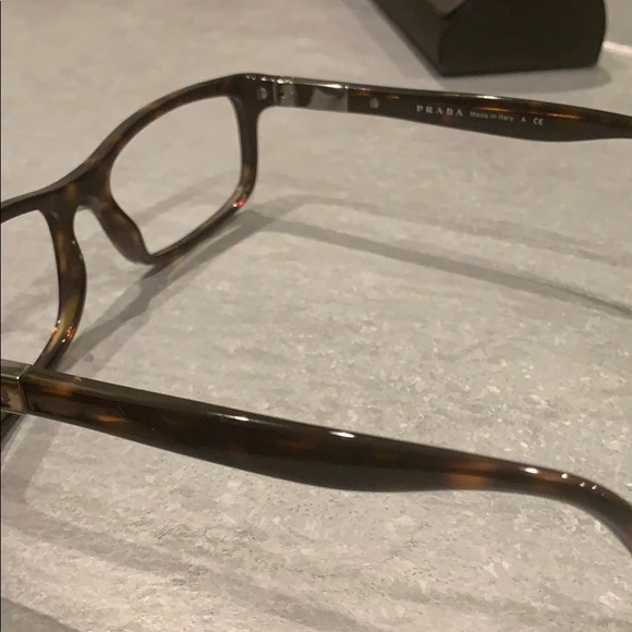 Prada frames. Just add your RX lenses. - Picture 4 of 8